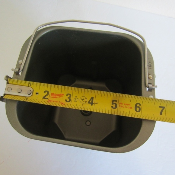 West Bend "Perfect Timing" Bread and Dough Maker pan & Paddle for Model #41026 - Picture 11 of 12